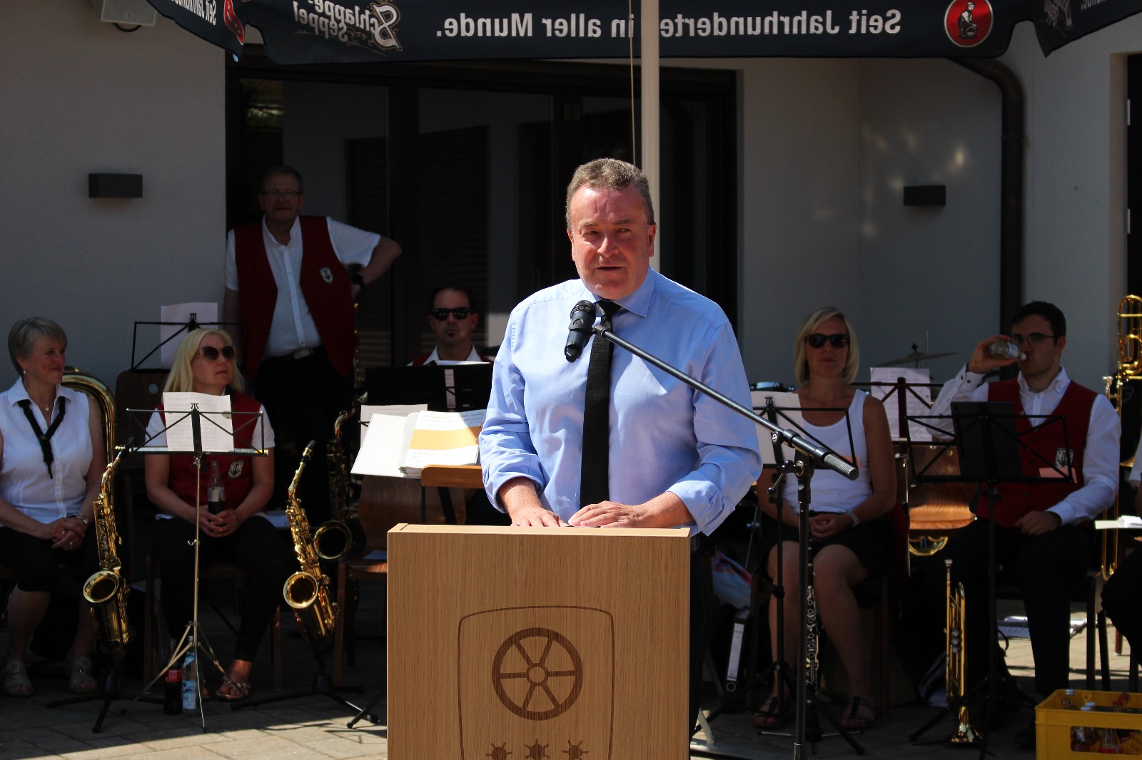 3c0ad14d b723 4b6e b77c 06121e0ad149