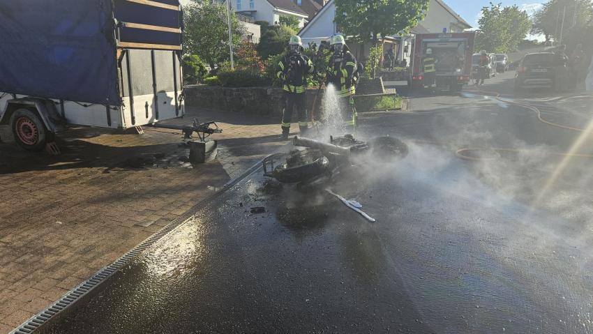 Einsatz Motorradbrand Hofstädten 06.05.2025