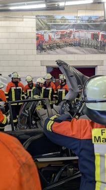 PXL 20251025 120623884.MP