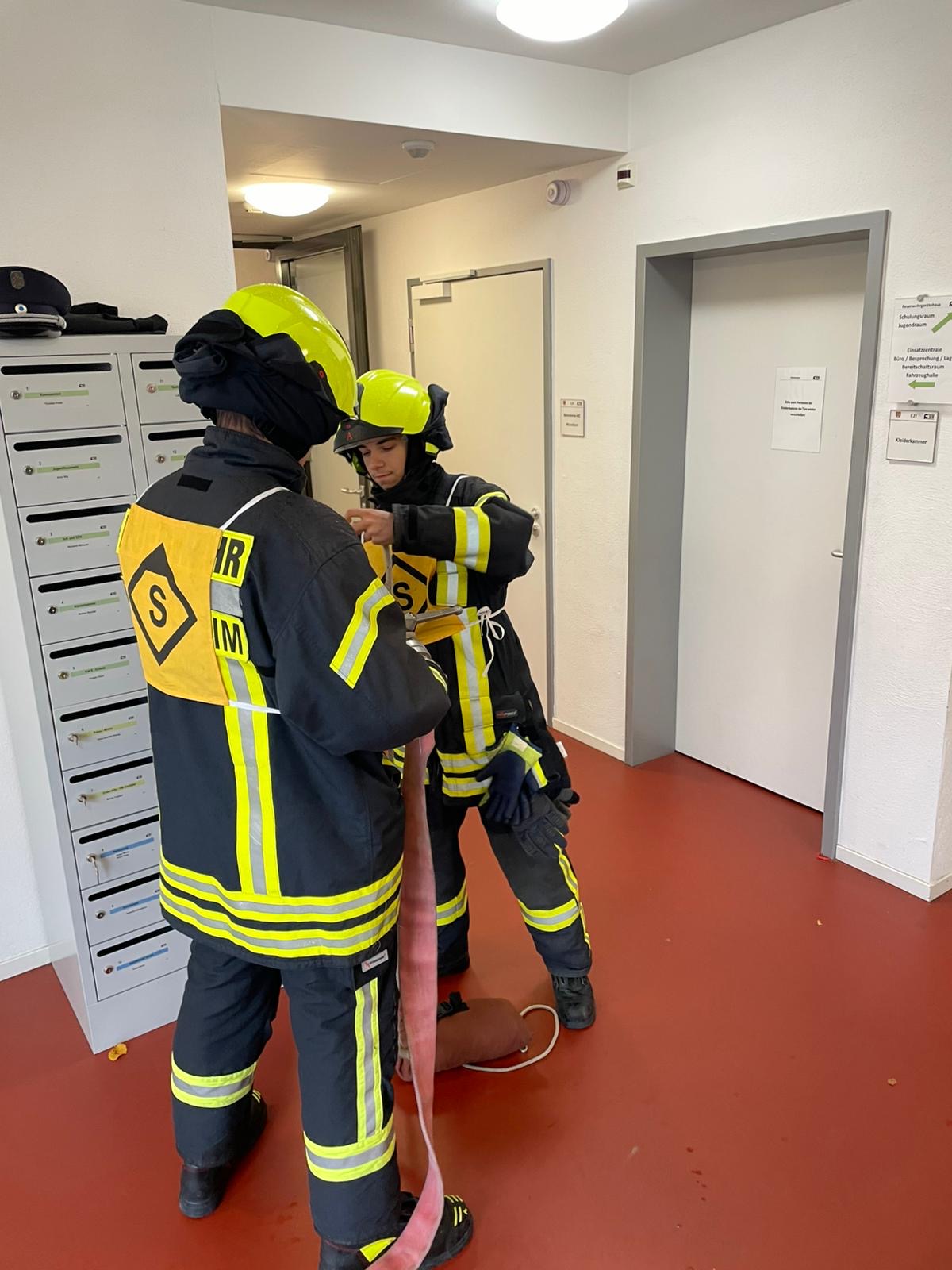 9e7836f3 ea67 456b b9c2 6f09e0c51466