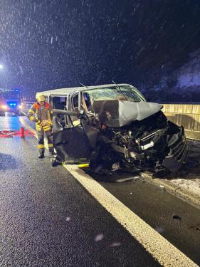 EDD1E6AF 4B6C 422C B0C7 D581807DD963