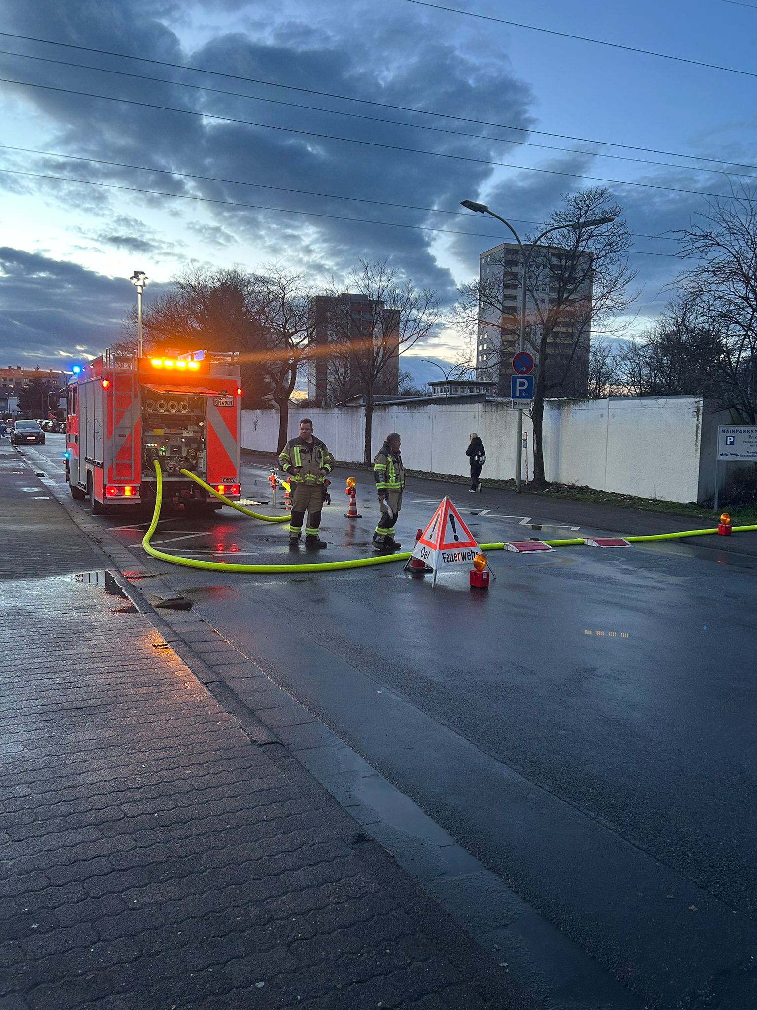 4fb81901 4cb2 47b9 9c58 23ff5b3fce1e