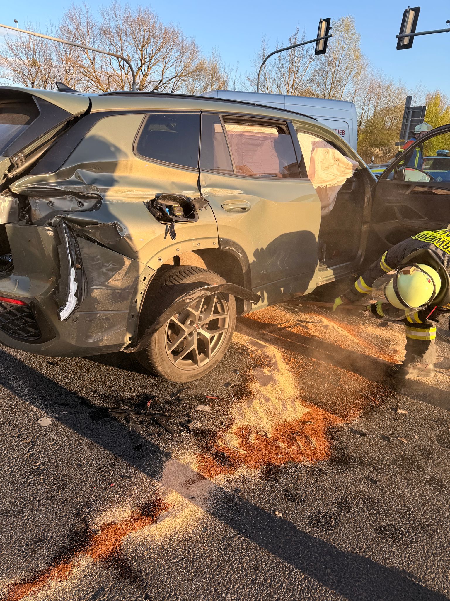 Hösbach – Verkehrsunfall auf der Stachus-Kreuzung im Feierabendverkehr