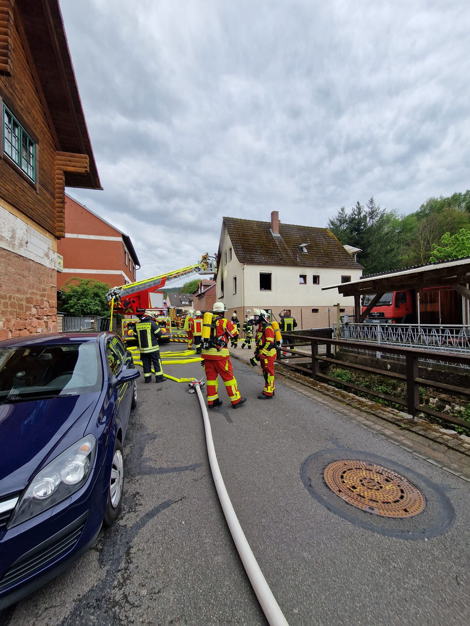 83e3f1a3 8006 4b74 807f 42cebf0cba29