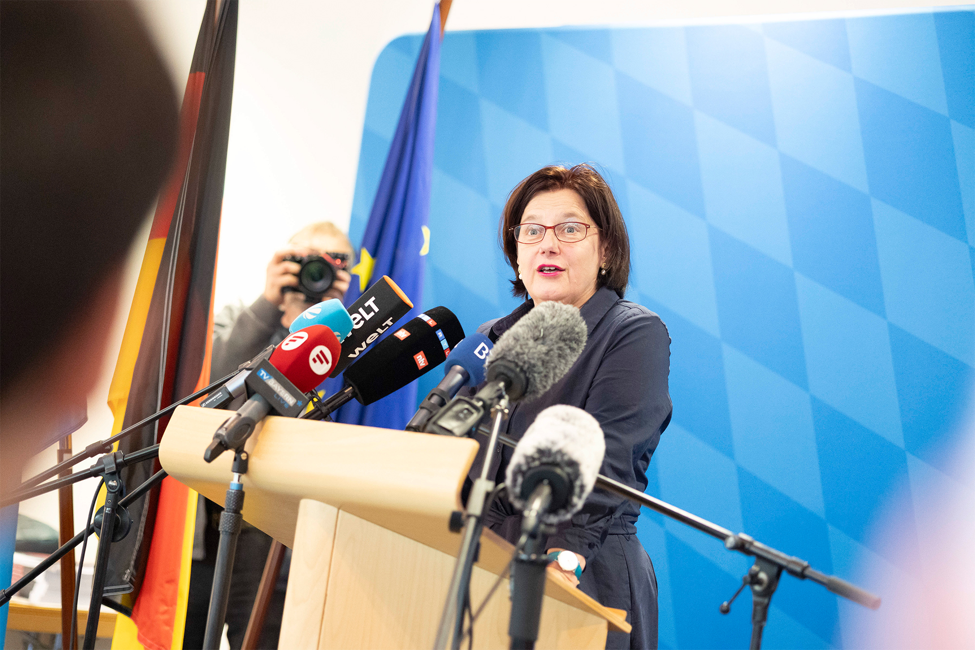 Bayer.  Staatsministerium des Innern, für Sport und IntegrationÜbergabe Endbericht anl. Projektabschluss "Engagement & Freiwillige Feuerwehr"/"Wer löscht morgen?" Prof. Rosenkranz/TH31.05.2024, NürnbergFoto: Bayerisches Innenministerium/Giulia Iannicelli