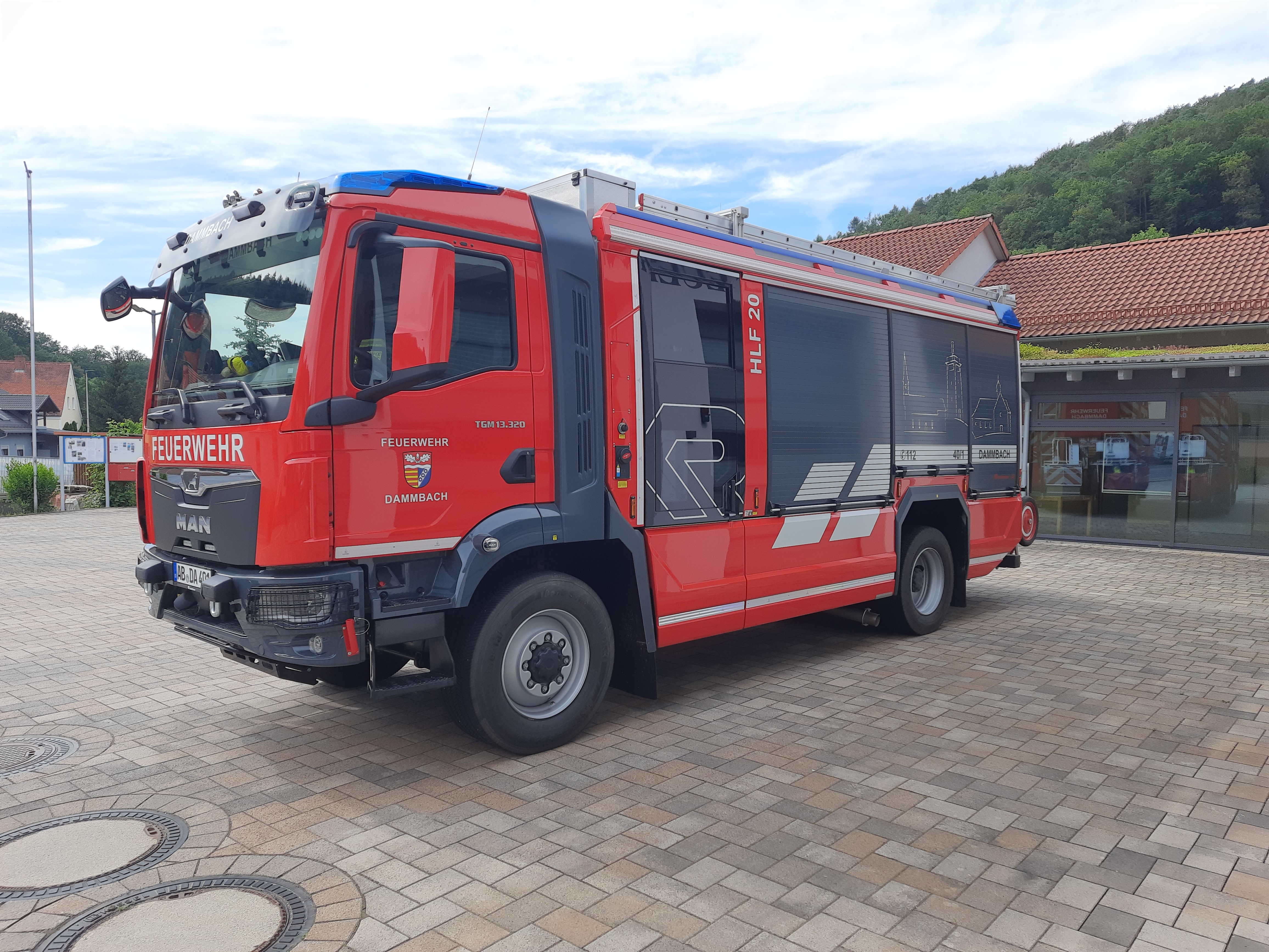 2024 HLF 20 Dammbach li geschlossen 1