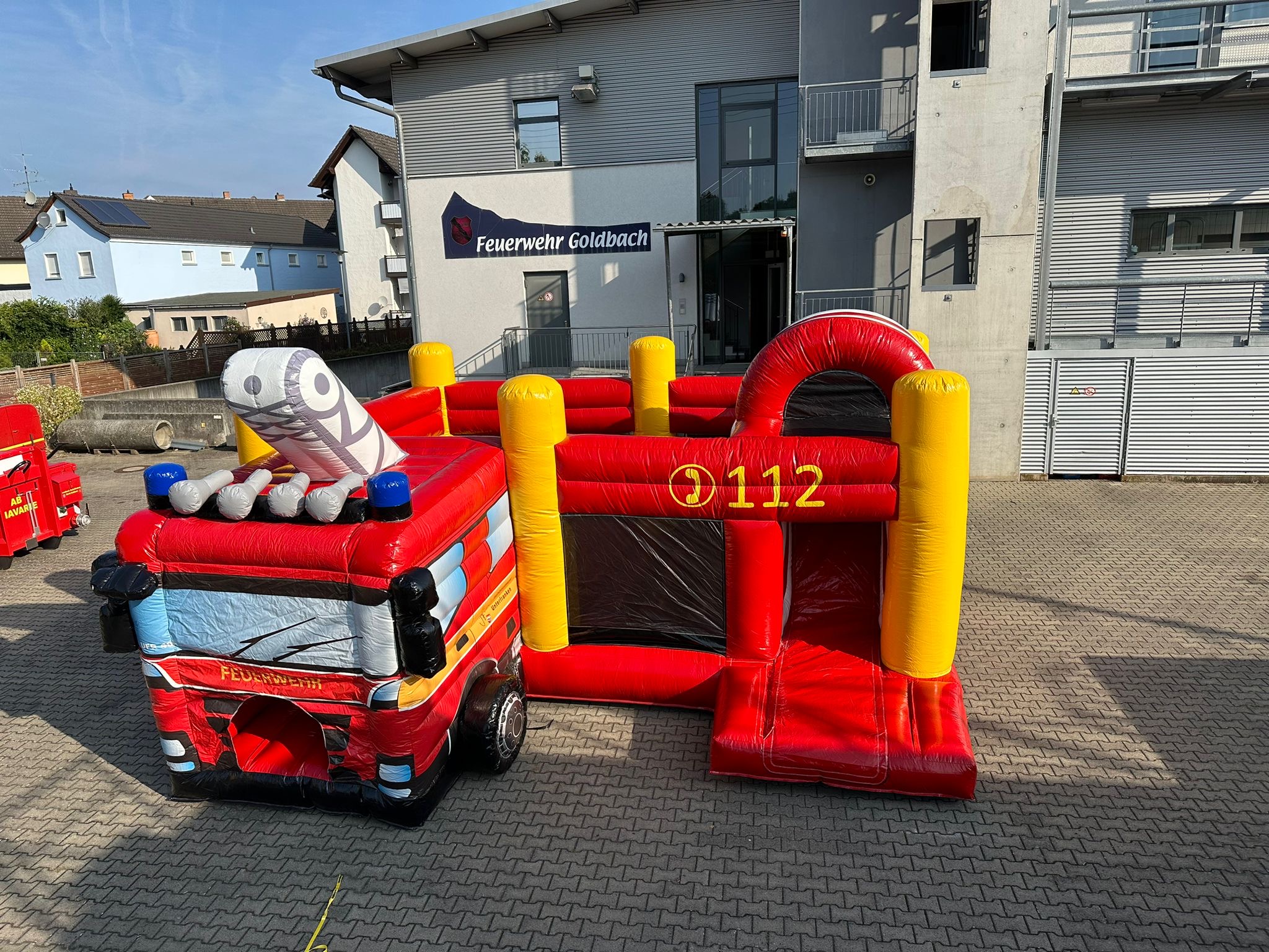 240910 Hüpfburg