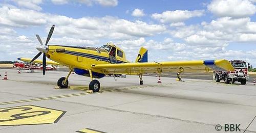 Waldbrand Löschflugzeug