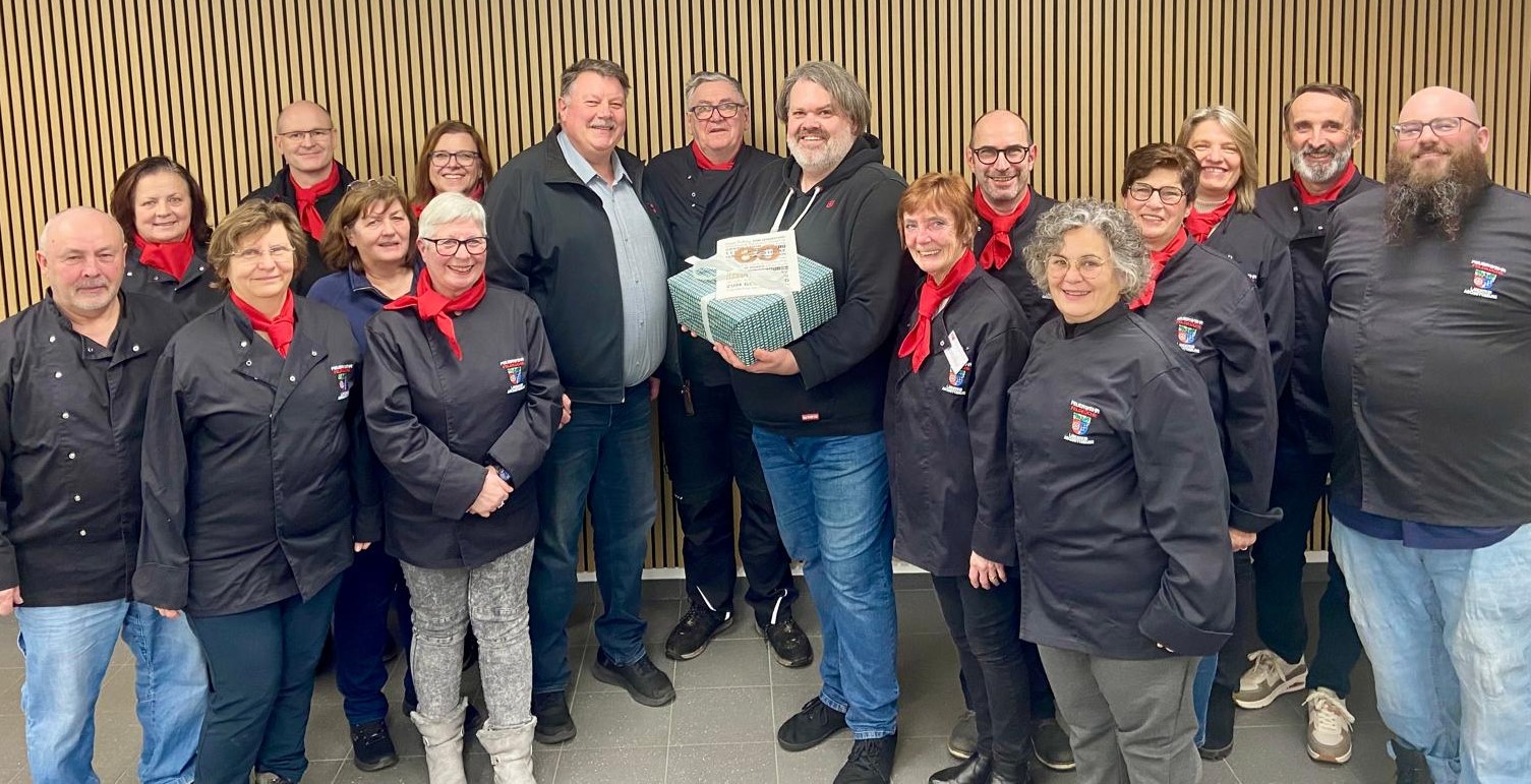 20250110 Feldküche gratuliert Rolf Heeg zum 60 Geburtstag