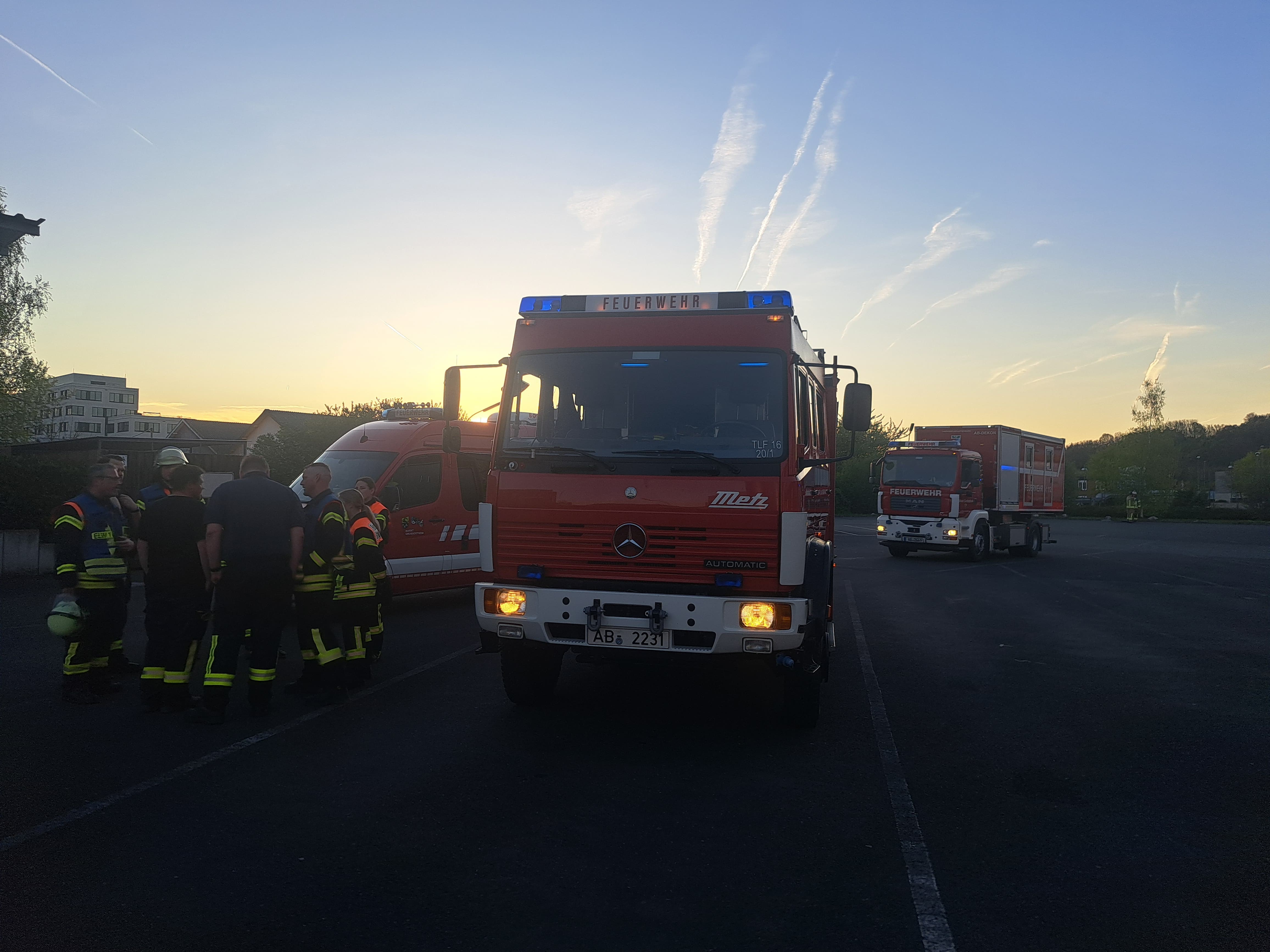 20250412 Nachbarliche Hilfe FF Großostheim bei Gefahrgutaustritt in Aschaffenburg 14