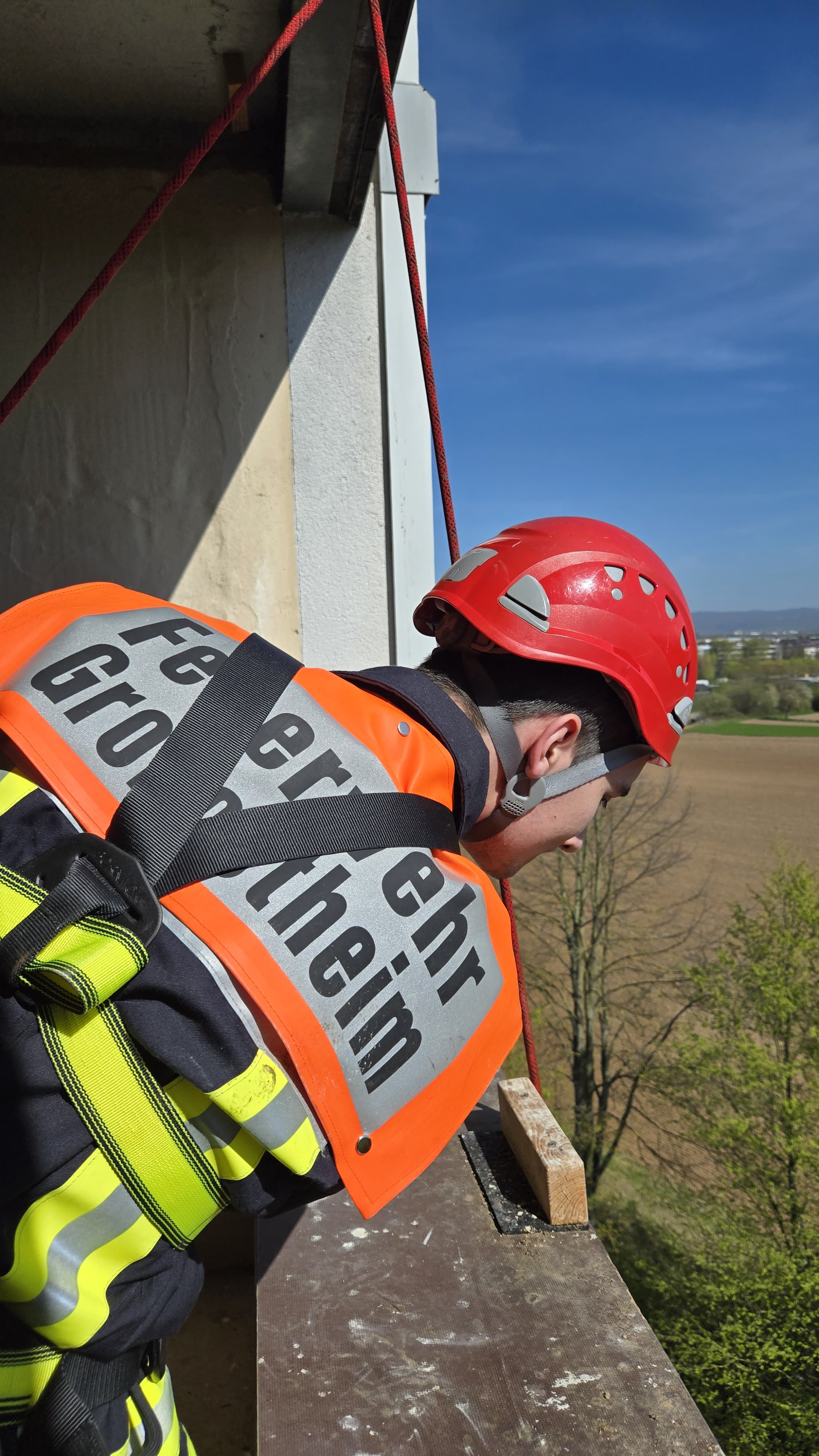 20250412 FF Großostheim Übung am Seil 3