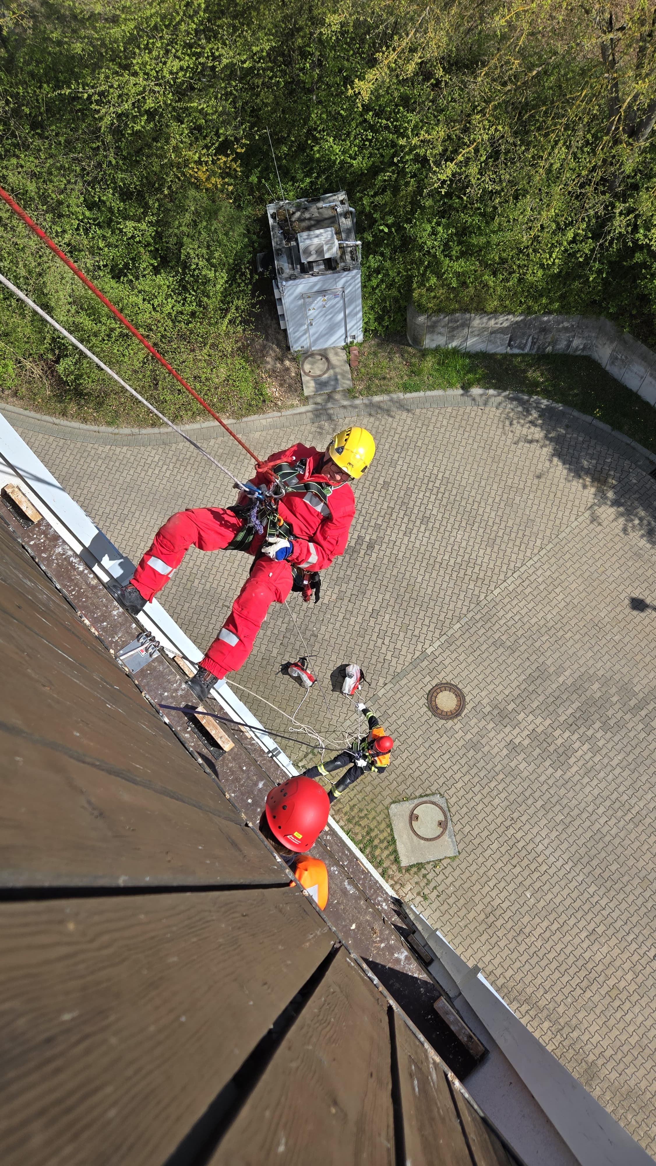 20250412 FF Großostheim Übung am Seil 4
