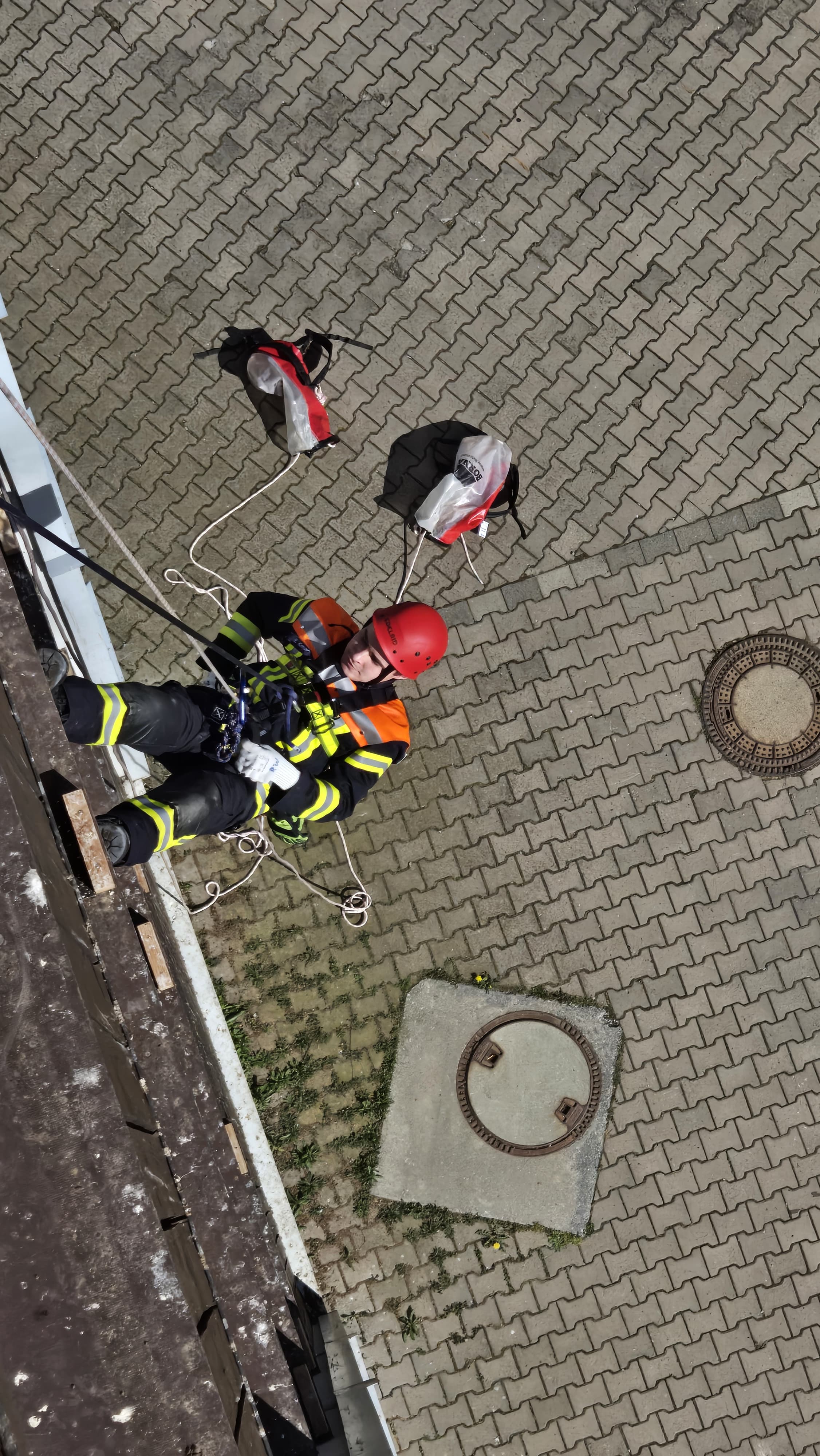 20250412 FF Großostheim Übung am Seil 5