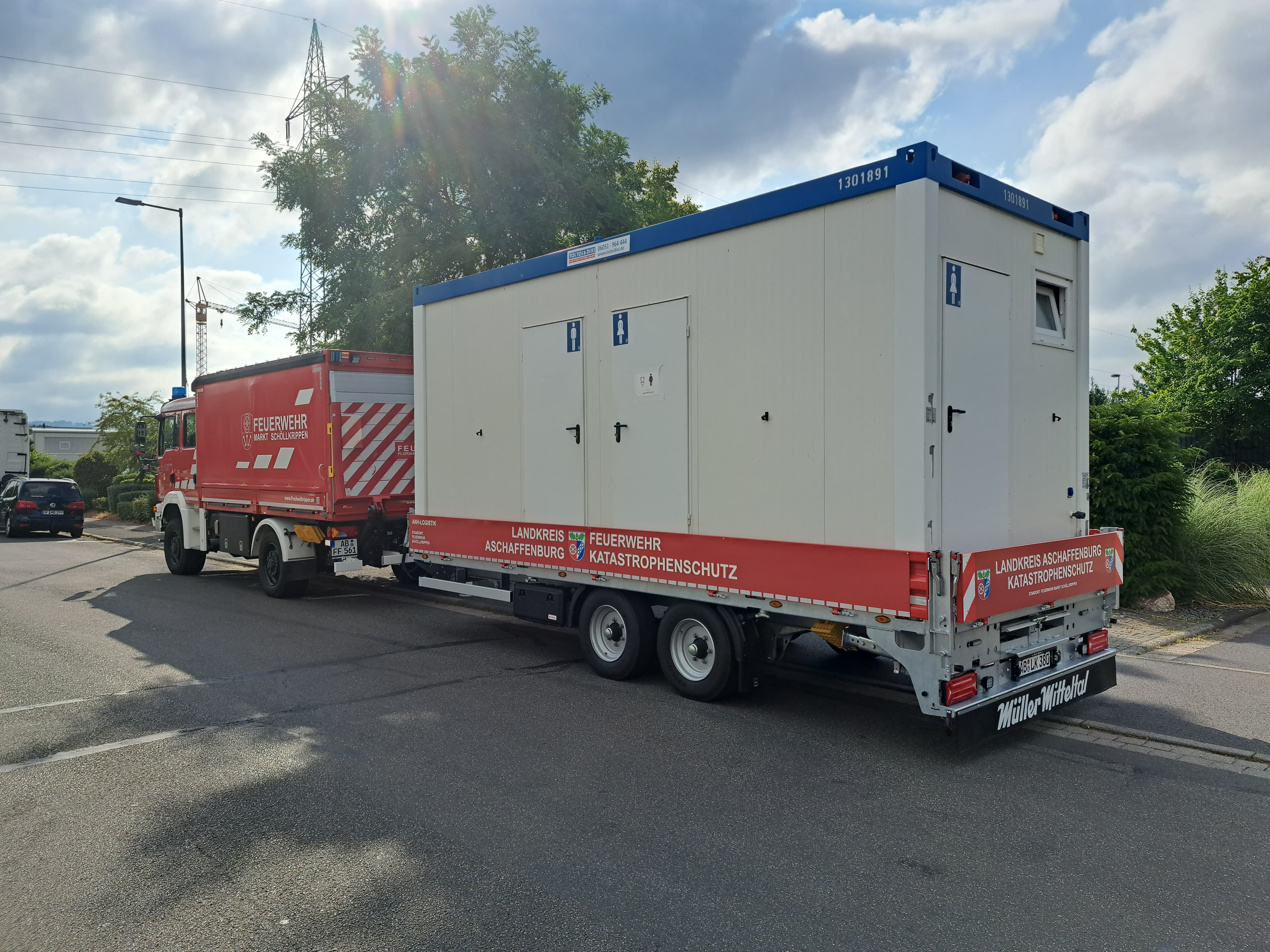 20250717 Übernahme und Abtransport von 20 Fuß Containern in Kleinostheim 1