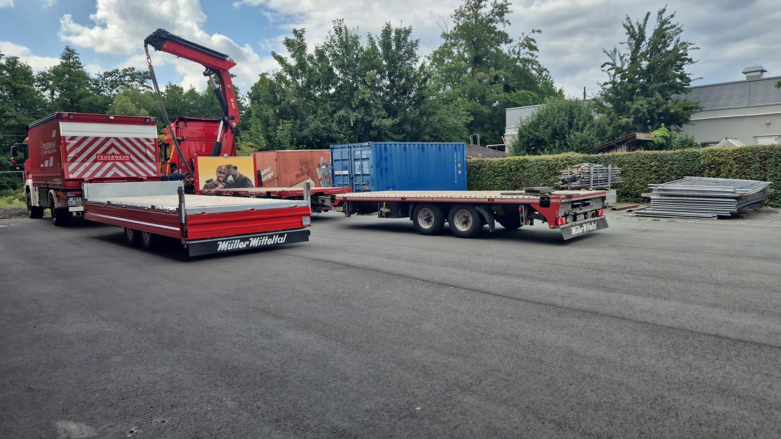 20250717 Übernahme und Abtransport von 20 Fuß Containern in Kleinostheim 8