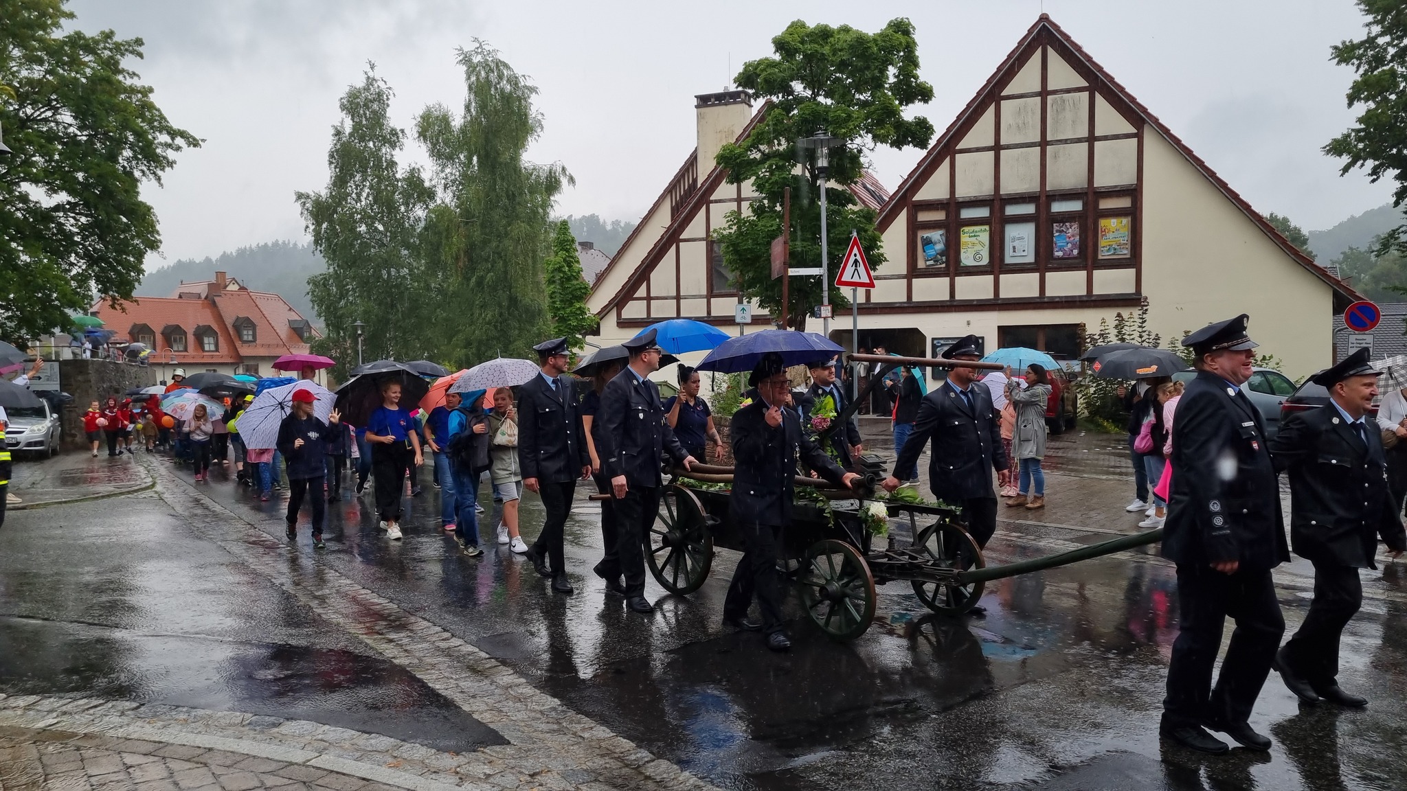 20250727 Feuerwehr auf dem Marktfest in Mömbris 6