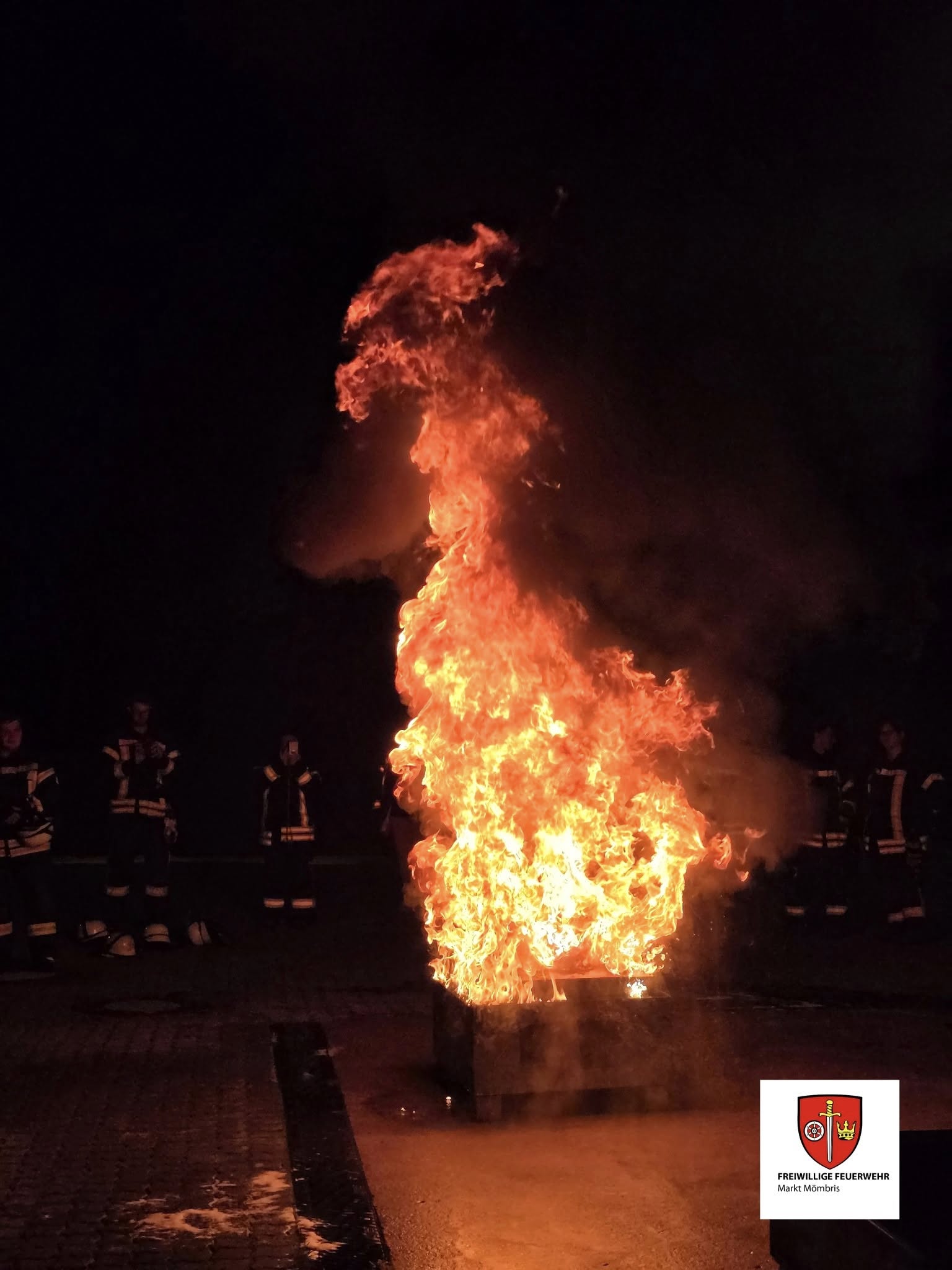 20251013 FF Mömbris zur Schaumausbildung in Mainaschaff 4