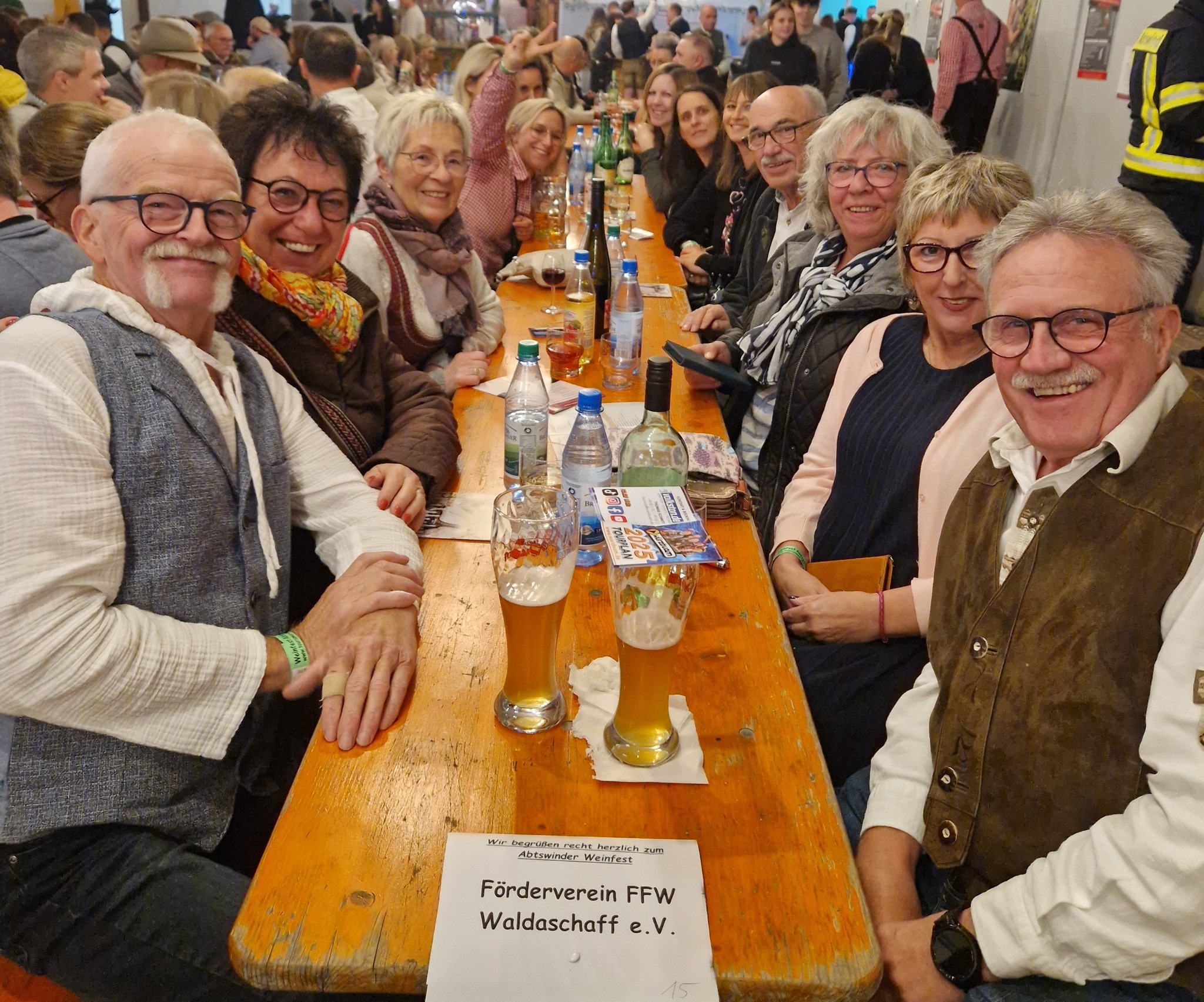 20251025 FF Waldaschaff Vereinsausflug zum Weinfest Abtswind 3