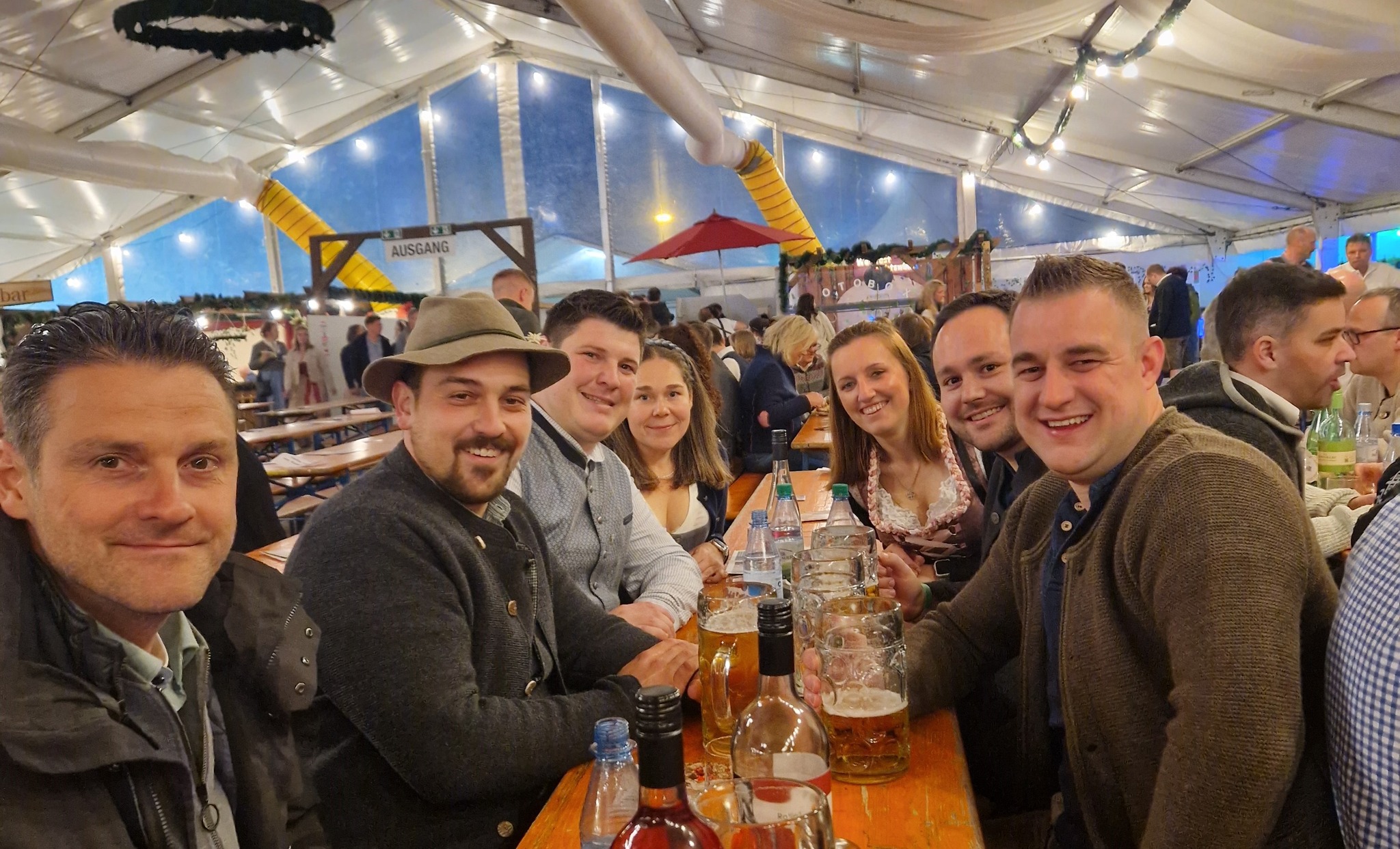 20251025 FF Waldaschaff Vereinsausflug zum Weinfest Abtswind 4