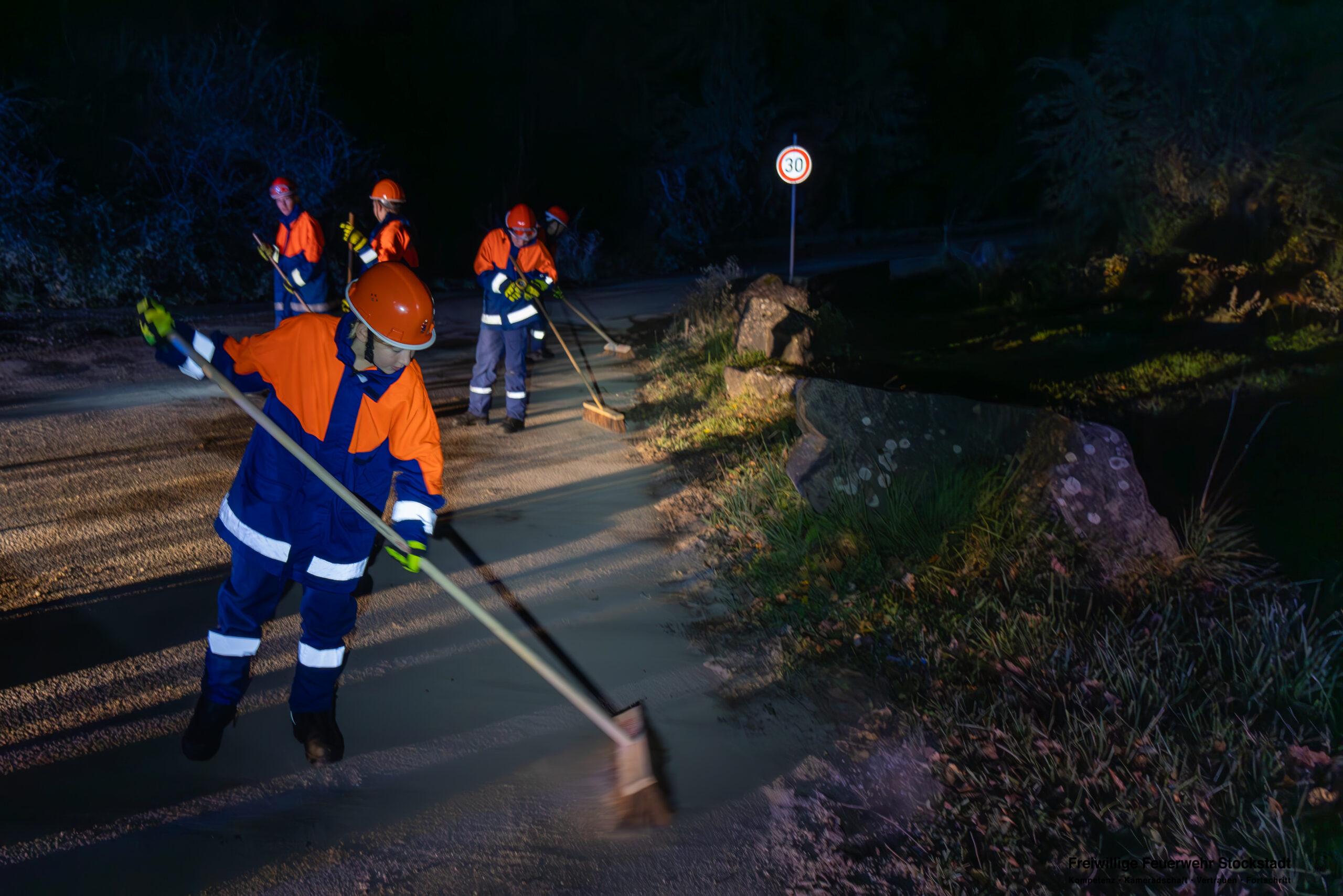20251024 FF Stockstadt JF Übernachtung mit Ausbildung im Feuerwehrhaus 37
