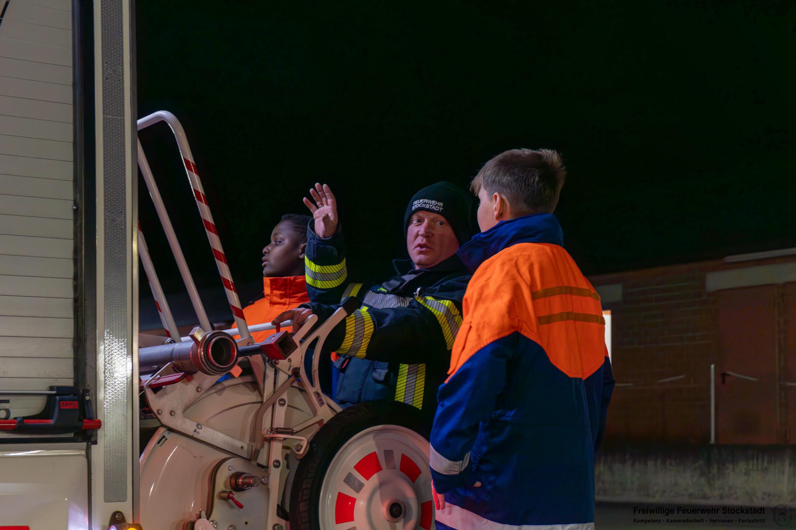 20251024 FF Stockstadt JF Übernachtung mit Ausbildung im Feuerwehrhaus 46