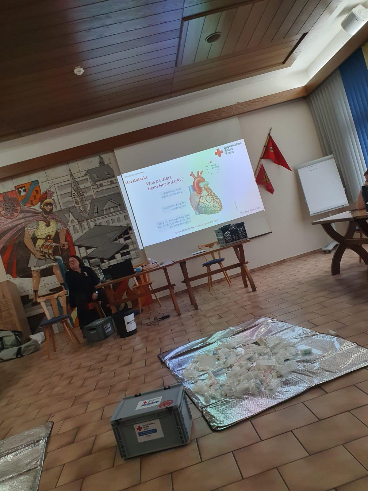 20251025 Seminar Erste Hilfe am Kind in Glattbach 9