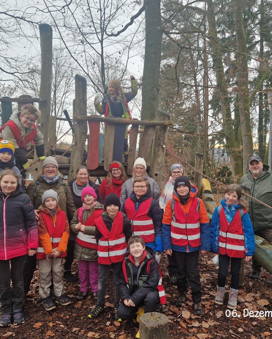 20251206 KiFeu Glattbach Suche nach dem Nikolaus 10