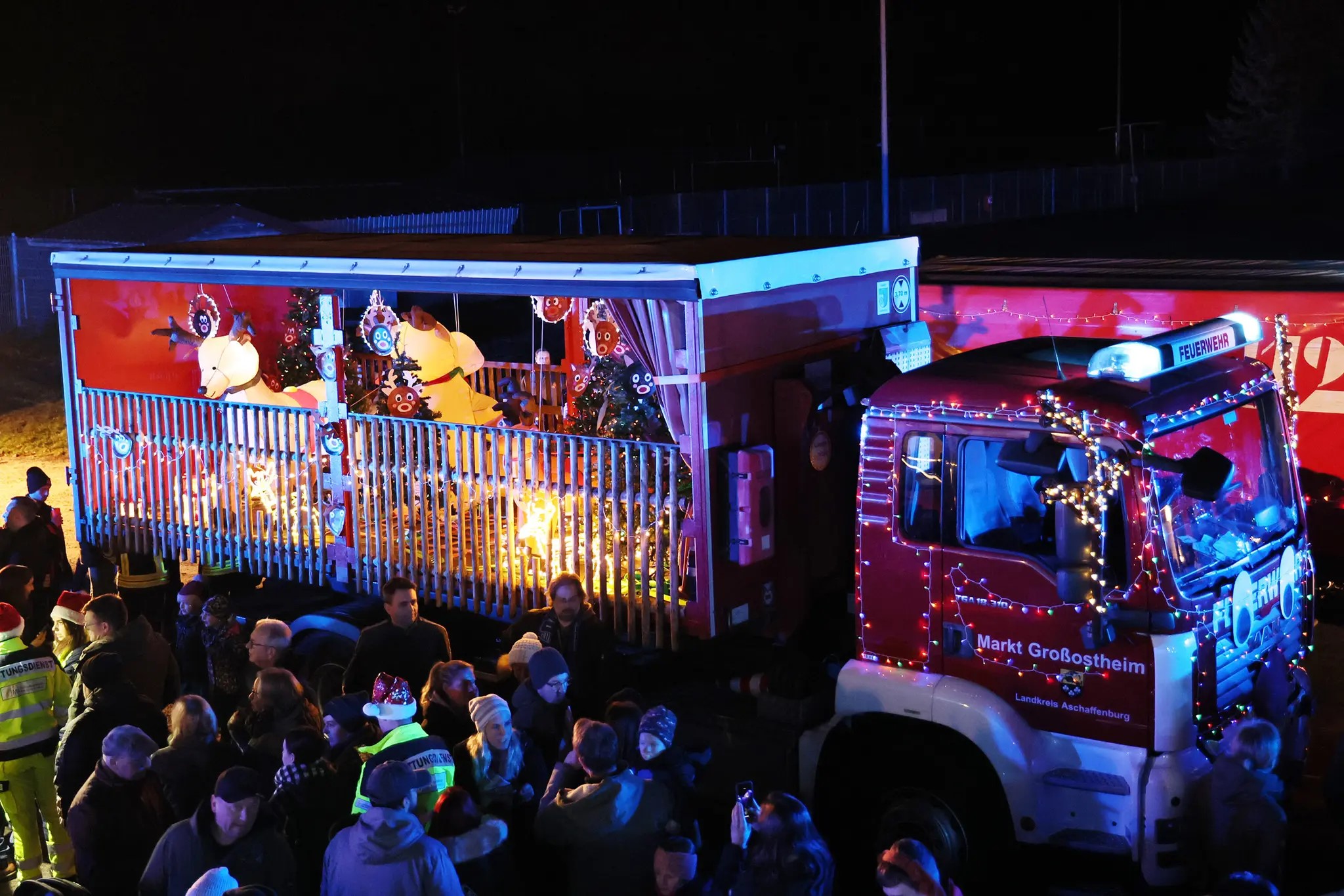 20251214 FF Großostheim Lichterfahrt 2025 16