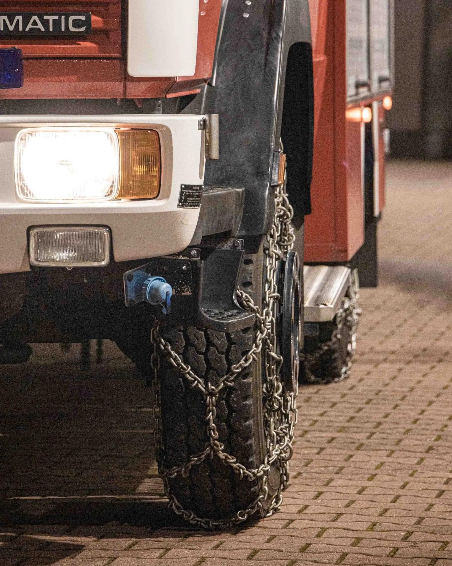 Wintergefahren Schneeketten 3