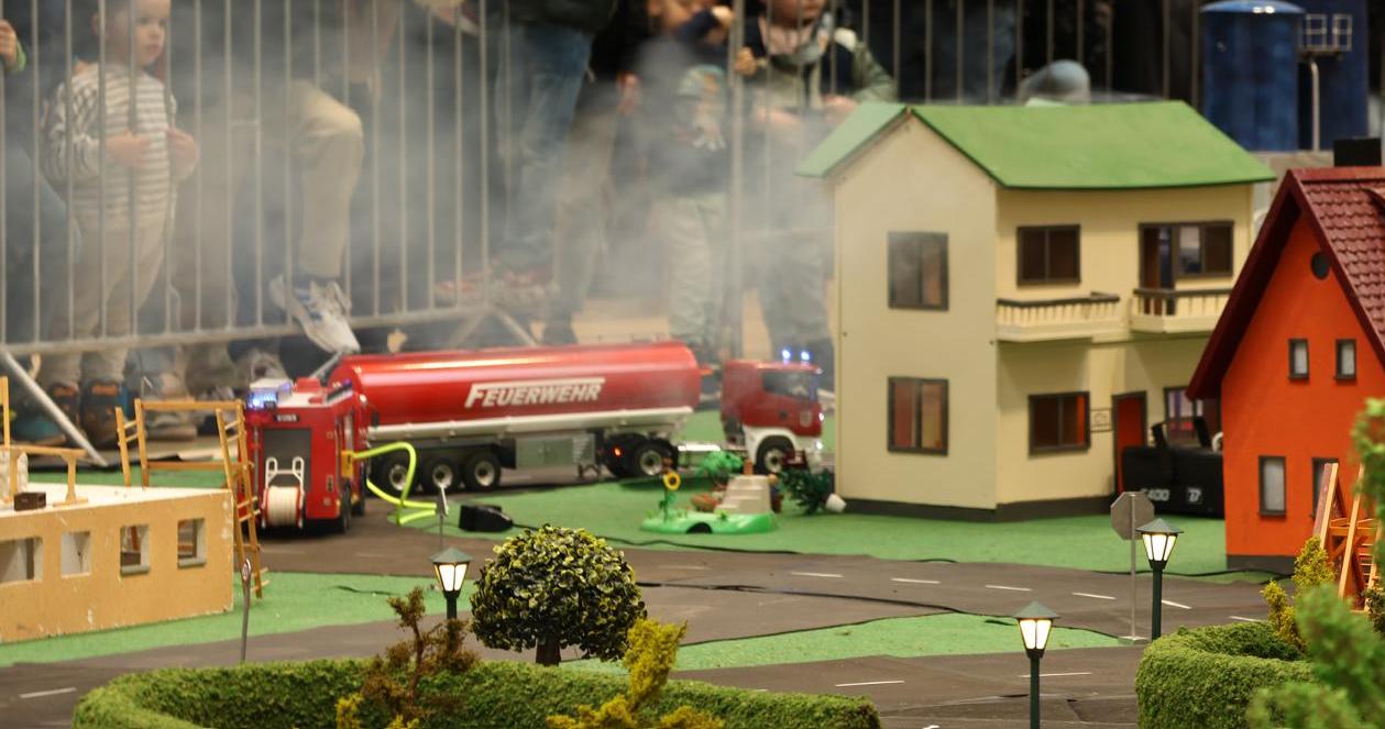 20260329 Mini Trucker eV Veranstaltung mit Feuerwehrmodellen 2