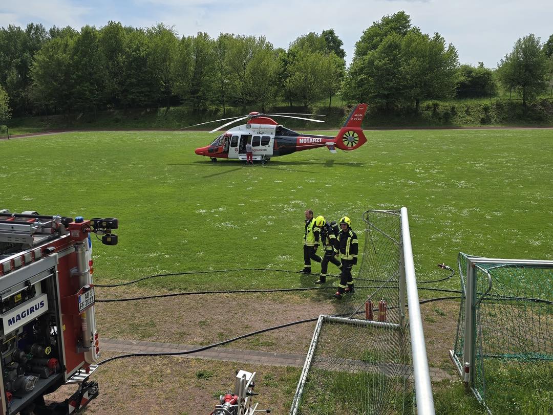 20260510 Rettungshubschrauberlandung Glattbach 4
