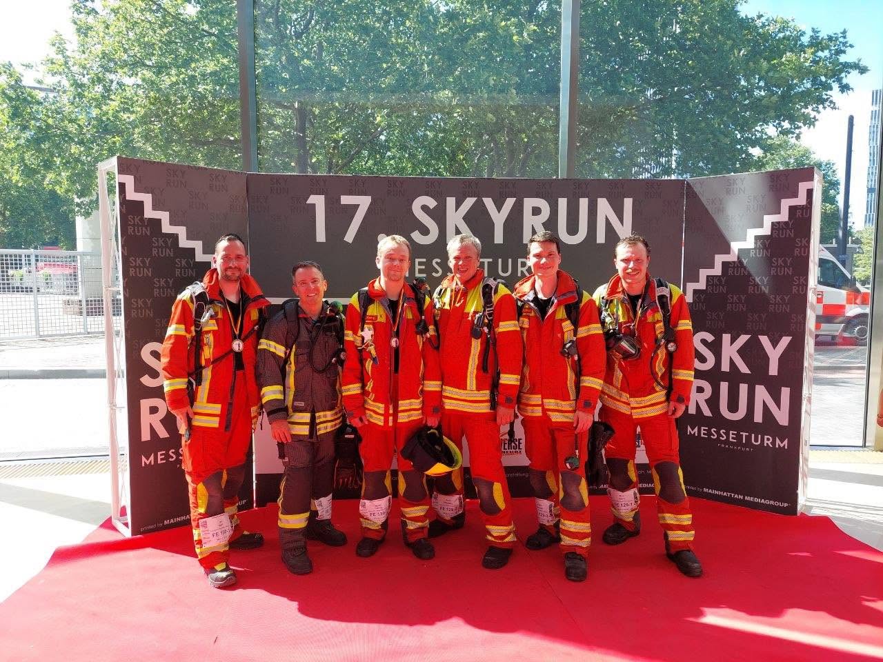 20260607 FF Laufach Teilnahme am Skyrun in Frankfurt 3