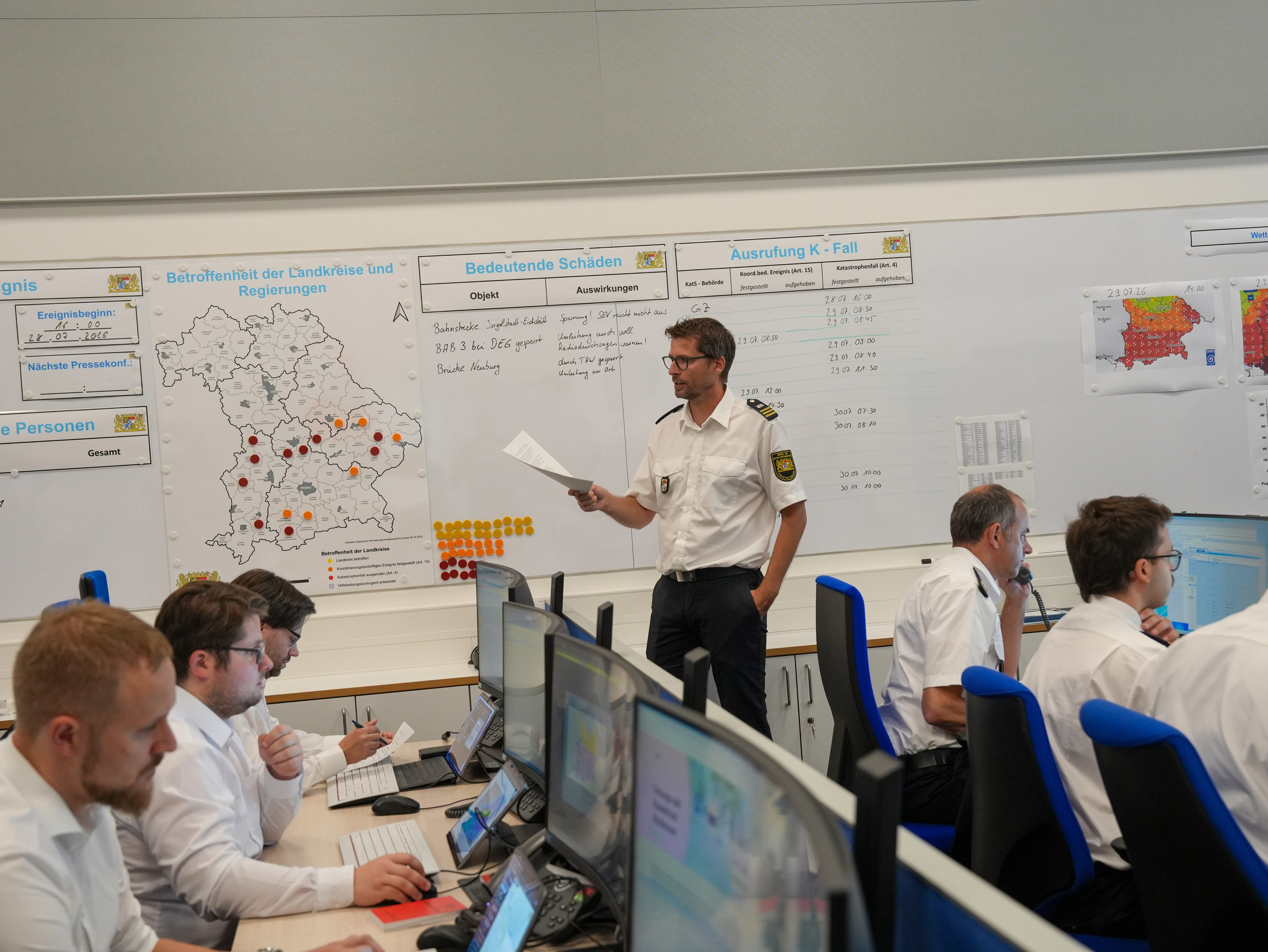 LFB 4